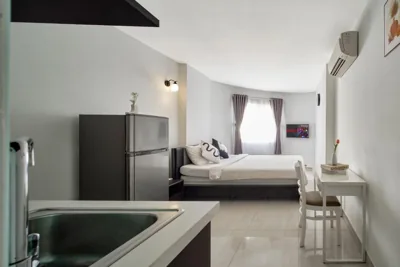 Tan Son Nhat Airport Apartment by SABAY – Fotos 2