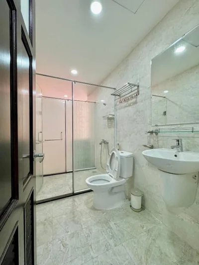 Tan Son Nhat Airport Apartment by SABAY – Fotos 8